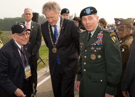 aankomst Petraeus