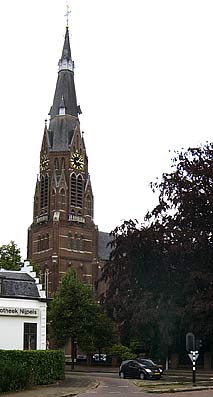 kerk kloosterdreef